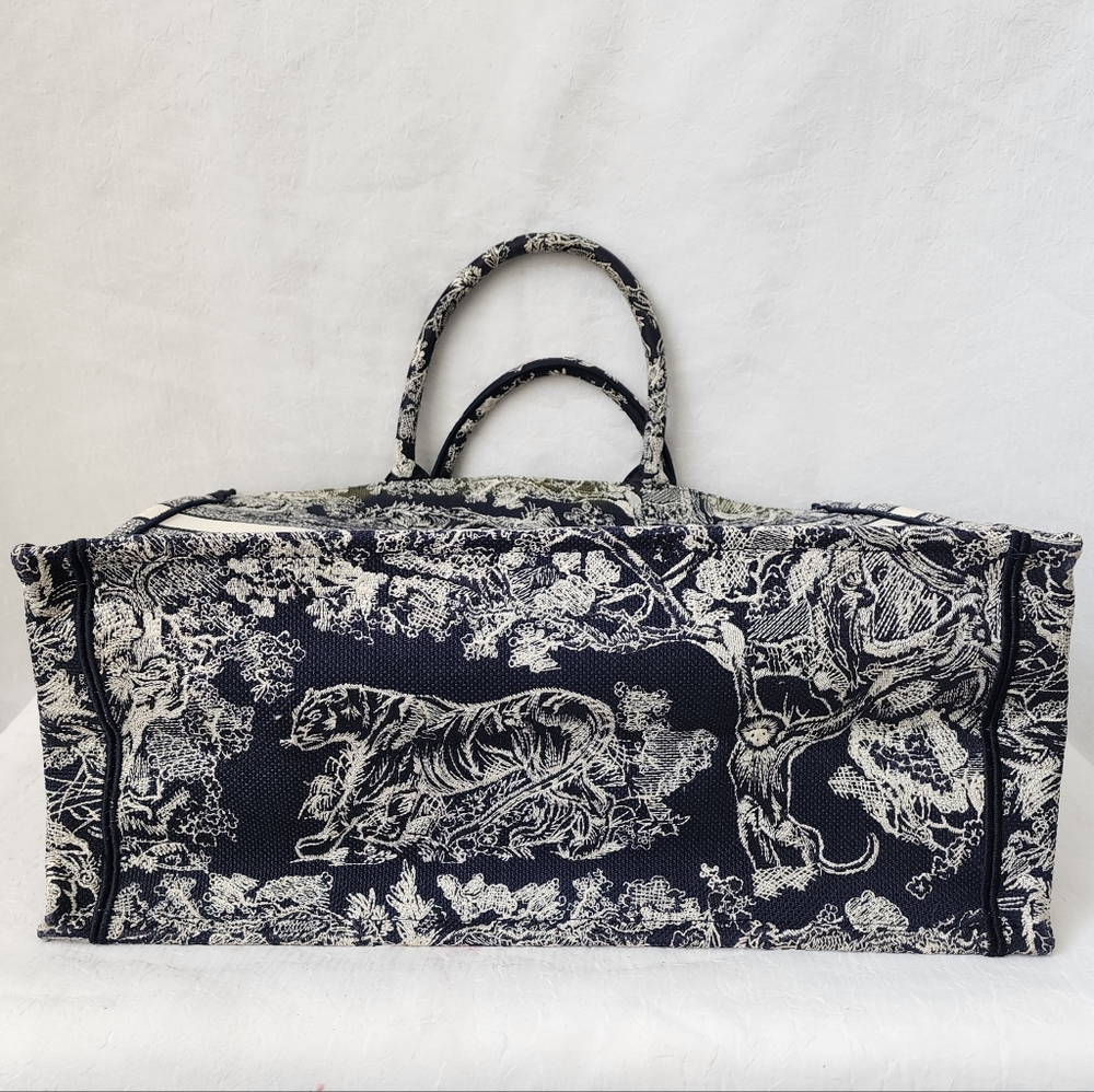 Auth Dior Book Tote Large Bag - Picture 11 of 14